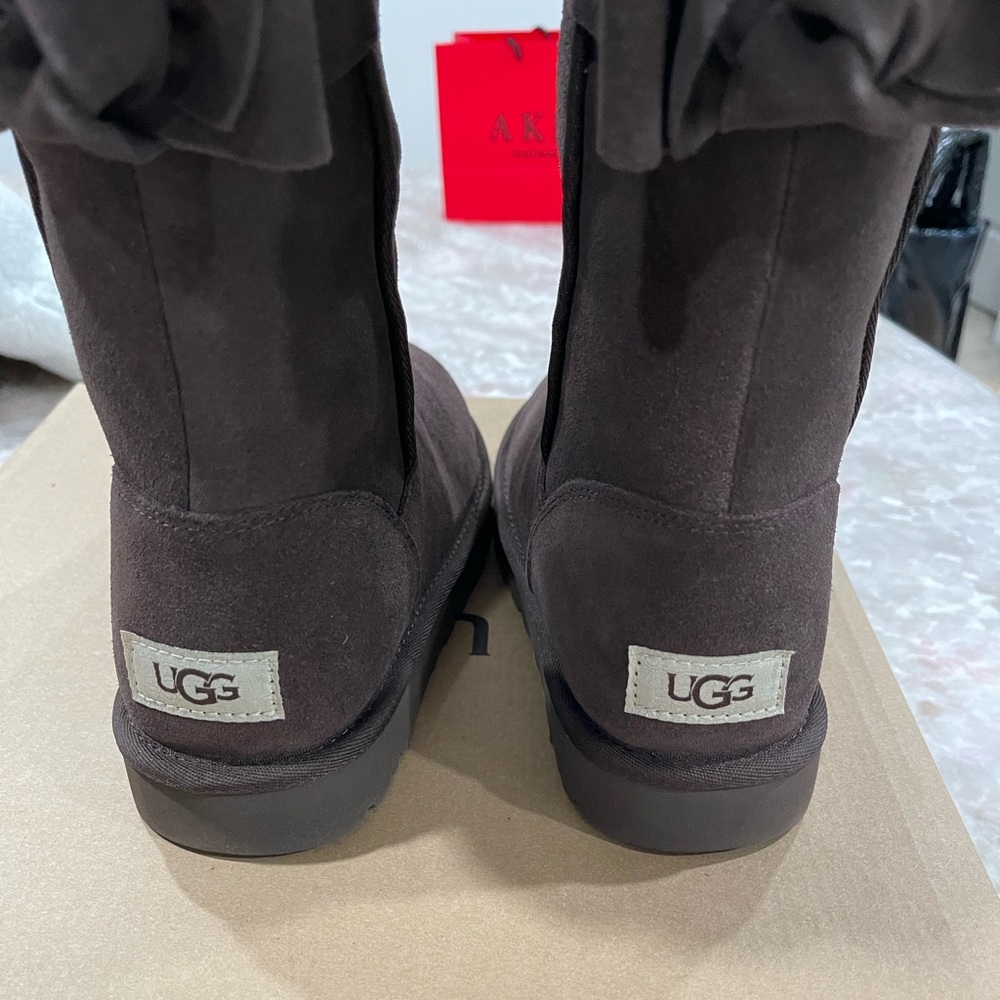 Brown UGGs suede bow
